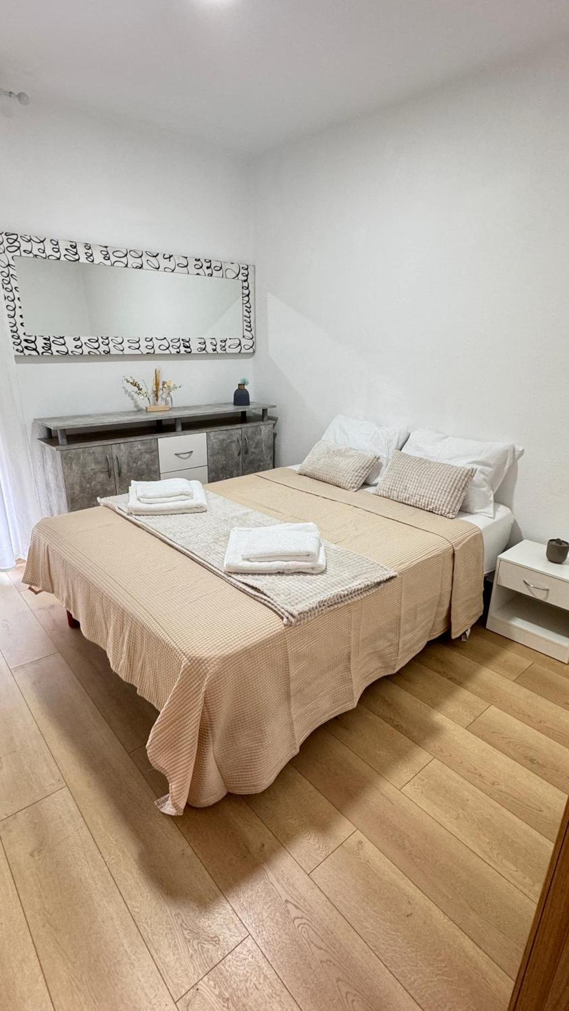 Aly Home Castellón de la Plana Zewnętrze zdjęcie
